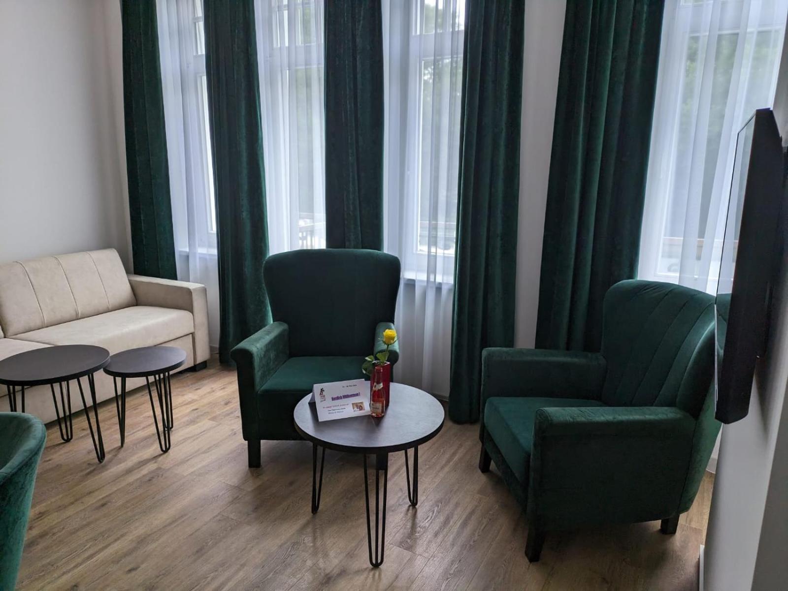Seehotel Ecktannen ヴァーレン エクステリア 写真