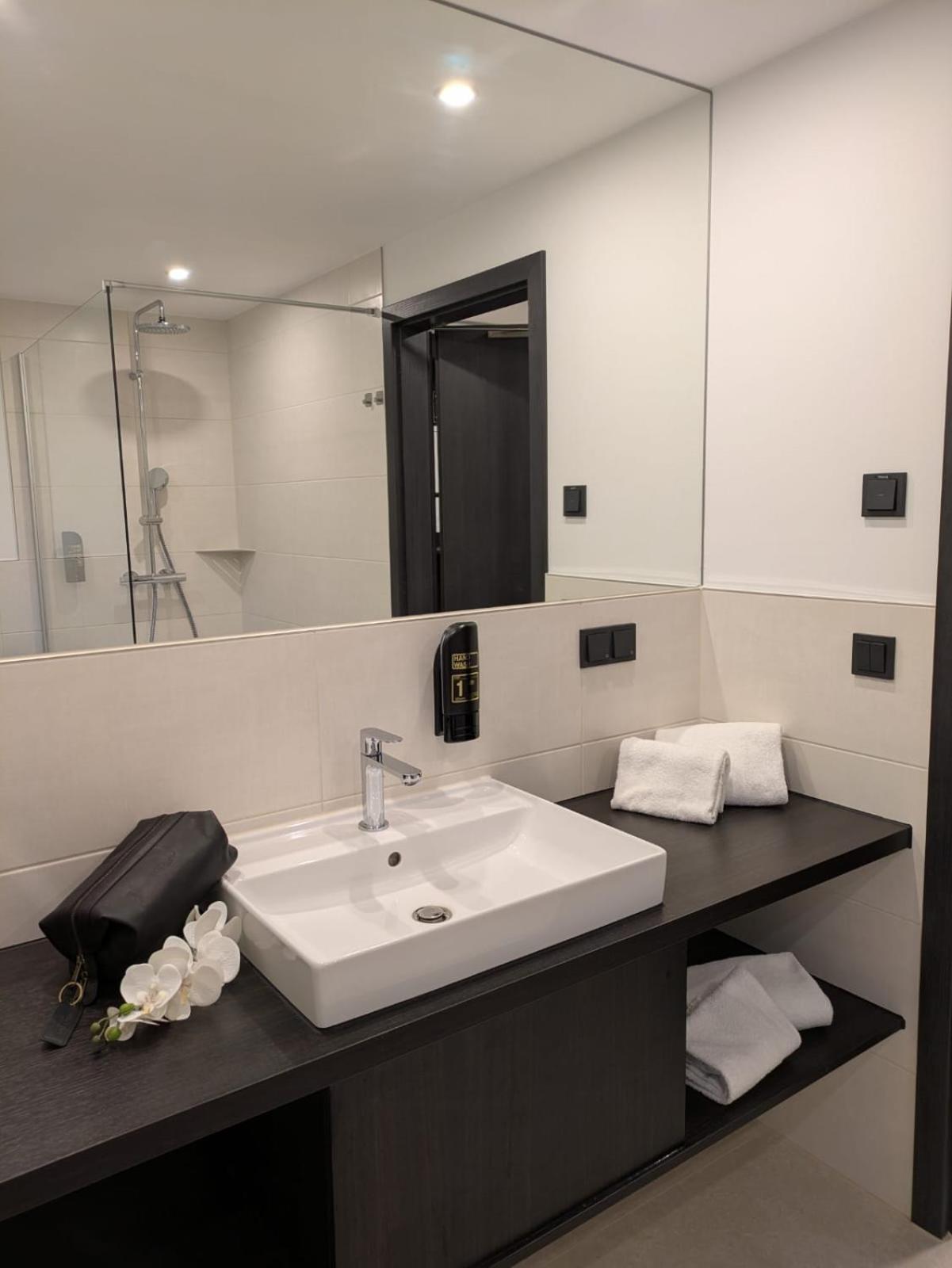 Seehotel Ecktannen ヴァーレン エクステリア 写真