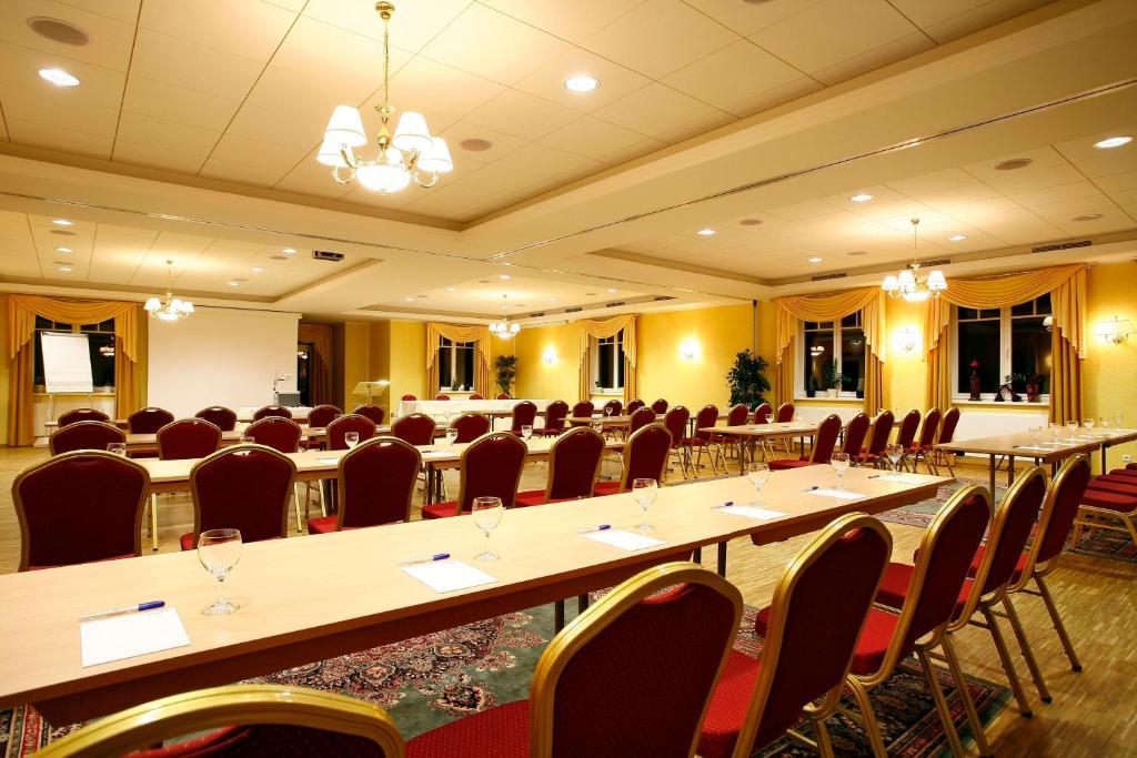 Seehotel Ecktannen ヴァーレン エクステリア 写真
